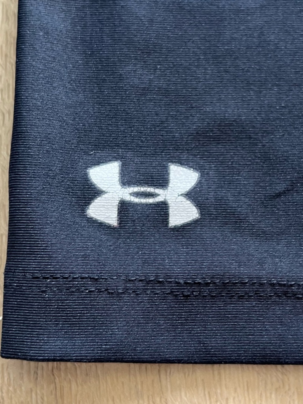 Under Armour HeatGear Bike Shorts Compression Black 7” Inseam Women’s M - Picture 4 of 5